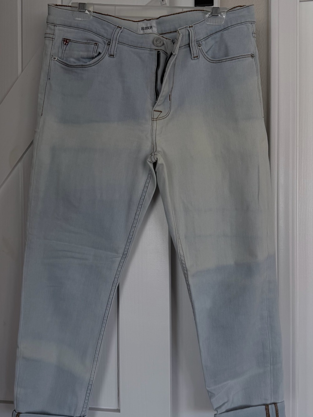 Hudson Jeans Women's Light Wash Slim Straight Jeans